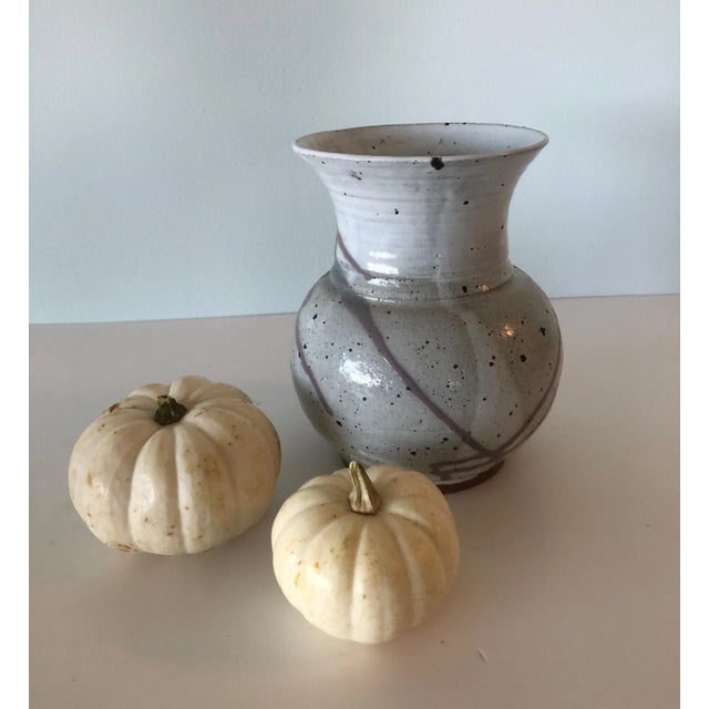 Vintage Round Mid-Century Modern Glazed Ceramic Decorative Vase For Sale In Tampa - Image 6 of 8