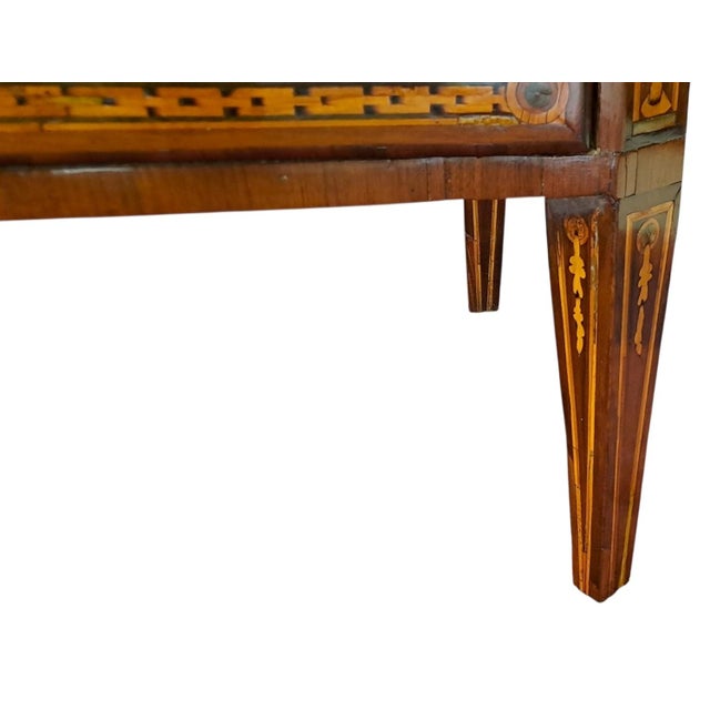 Louis XVI Inlaid Chest of Drawers in Walnut For Sale - Image 4 of 12