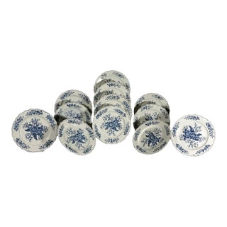 First Period Worcester Blue and White Pine Cone Pattern Dinner Plates, Set of 12, Circa 1770 For Sale