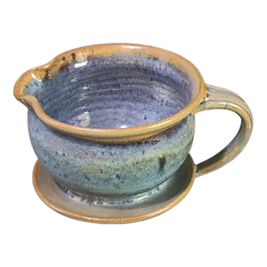 Late 20th Century Chilmark Geoffrey Barr Martha's Vineyard Hand Thrown Pottery Creamer Gravy Bowl