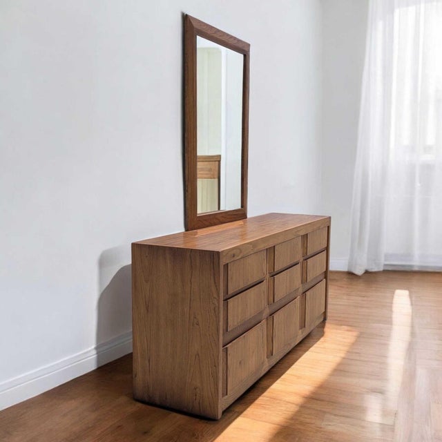 Huntley Furniture Co. Mid-Century Huntley by Thomasville Walnut Dresser With Mirror, 1960s For Sale - Image 4 of 18