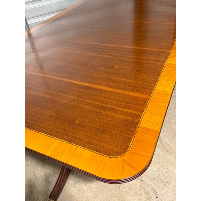 Banded Mahogany Regency Pedestal Dining Table With 2 Leaves - Hand Made in Italy For Sale - Image 11 of 11