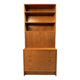Danish Teak Wall Unit attributed to Sejling Skabe, 1970s For Sale