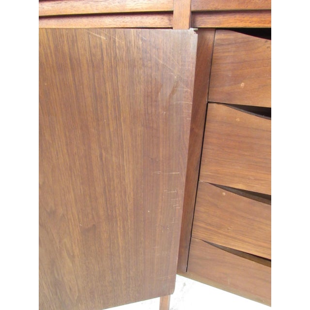 Lane Furniture 1960s Mid-Century Paul McCobb Attributed Dresser for Lane Furniture For Sale - Image 4 of 12