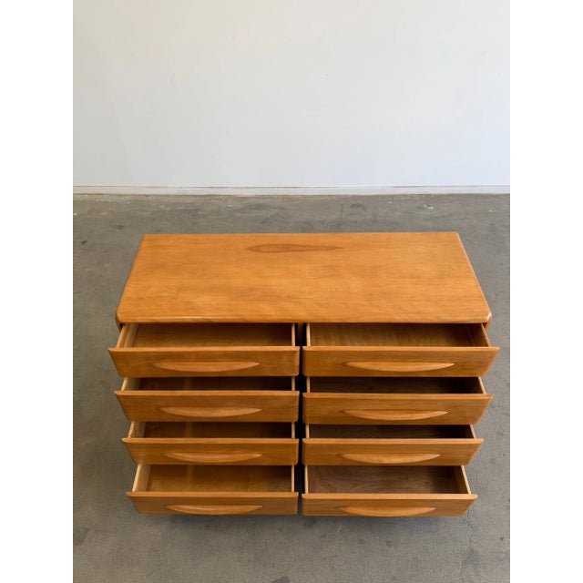 1960s Heywood-Wakefield "Encore" 8-Drawer Lowboy Dresser, Attributed For Sale - Image 10 of 14
