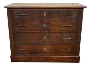 Late 19th Century Walnut Chest of Drawers