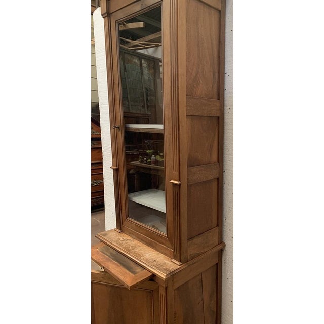 Wood Two-Part Display Case in Walnut, 1900s For Sale - Image 7 of 12