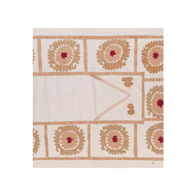 1960s Suzani White Washed Tribal Tapestry - Uzbek Table Cloth For Sale - Image 5 of 12