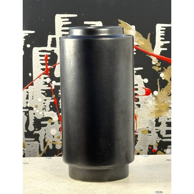 Mid-Century Modern Black Ceramic Vase by Jan Bontjes Van Beek for Dr. Ing. Alfred Ungewiss, Germany, 1960s For Sale - Image 3 of 7