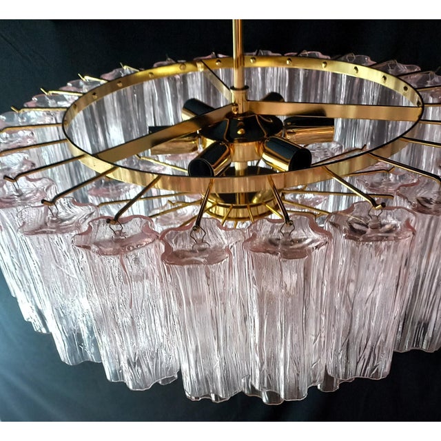 Gold Art Deco Pink Murano Glass Chandelier in the style of Barovier, 1982 For Sale - Image 8 of 11