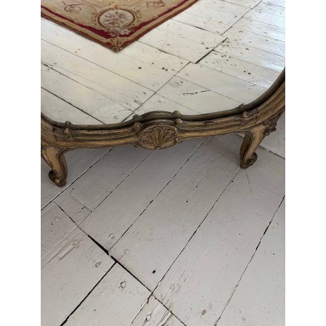 Early 20th Century French Louis XV Style Giltwood Triptych Dressing Mirror Vanity With Marble Consoles and Matching Stool For Sale - Image 5 of 12