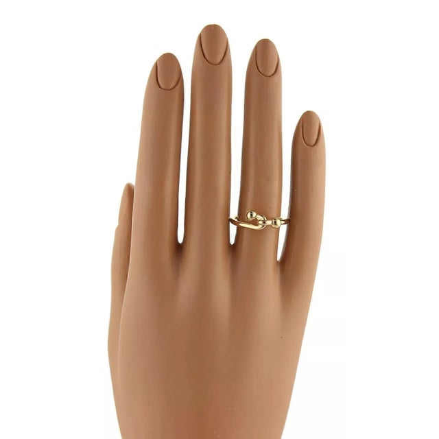 17587 - Tiffany & Co. 18k Yellow Gold Double Hook Band Ring For Sale In Miami - Image 6 of 6