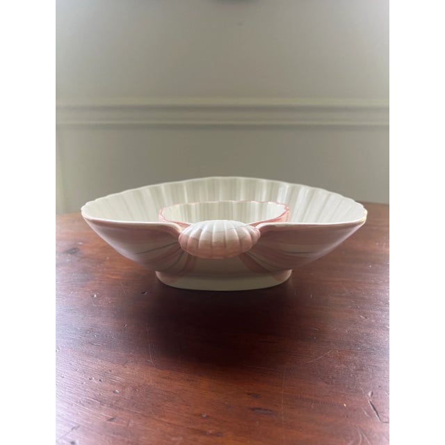Ceramic 1970s Vintage Pink and White Shell Chip and Dip Serving Bowl For Sale - Image 7 of 9