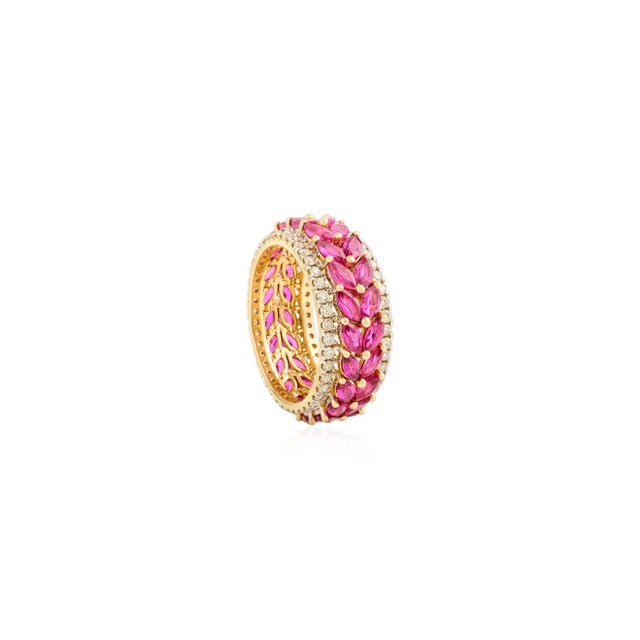 Contemporary Revival Chunky Ruby and Diamond Statement Ring in 14k Gold Size 6.5 For Sale - Image 3 of 12