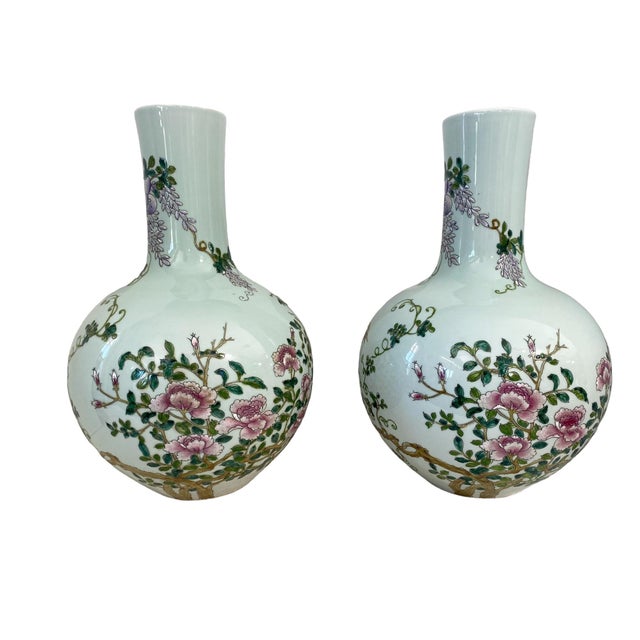 1980s Chinoiserie Vintage Porcelain Celadon Onion Shaped Vases Set of Two 16.75 " H For Sale - Image 5 of 7