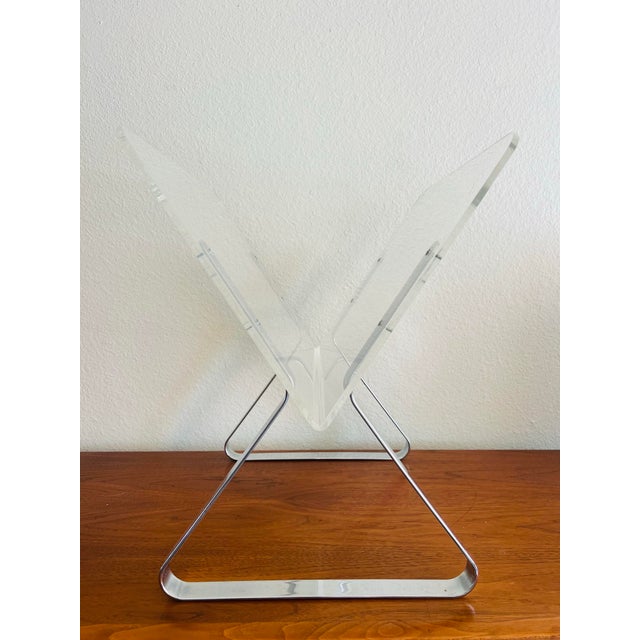 1970s 1970s Milo Baughman Style Chrome and Lucite Magazine Holder For Sale - Image 5 of 12