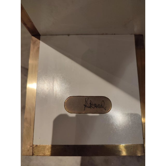 1970s White Nightstands by Alain Delon for Maison Jansen, 1975, Set of 2 For Sale - Image 5 of 13