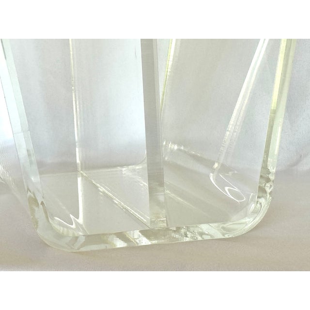 Transparent 1970s Lucite Magazine Rack For Sale - Image 8 of 15