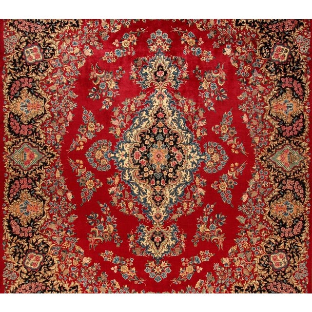 Middle Eastern Rug in Wool For Sale - Image 4 of 11