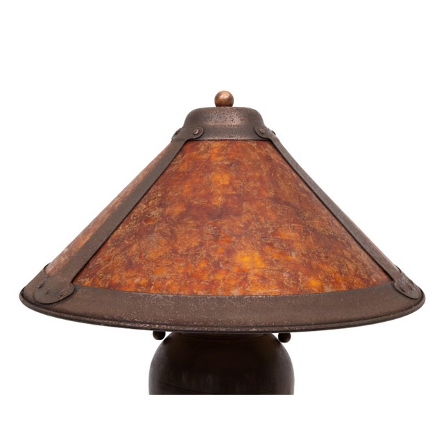 20th Century Arts & Crafts Copper & Mica Table Lamp in the style of Dirk van Erp For Sale - Image 10 of 14