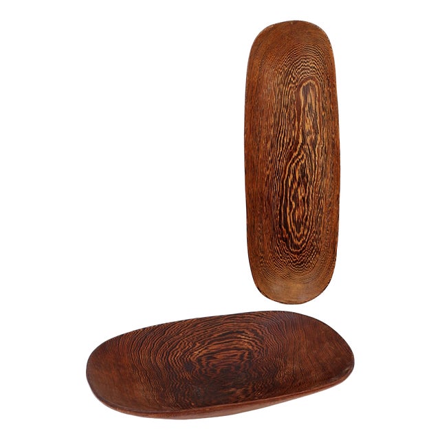 20th Century Hand-Carved Wooden Bowls, Set of 2 For Sale