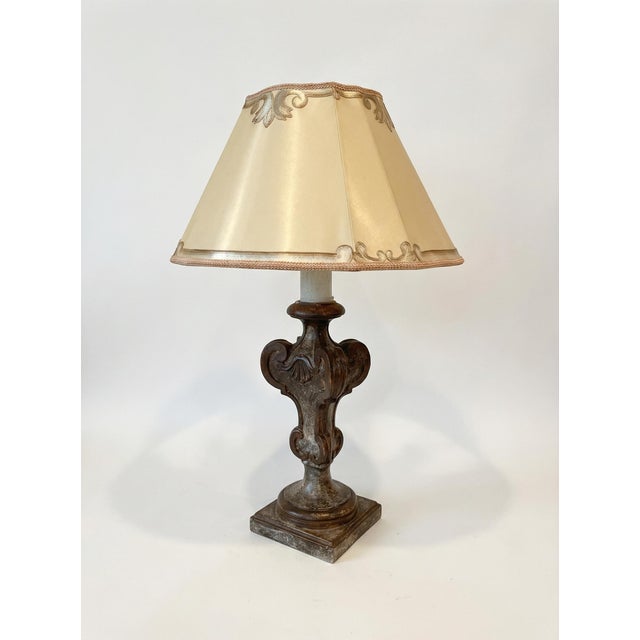 Traditional Vintage Dagmar Carved Wood Table Lamps With Silk Shade, a Pair For Sale - Image 3 of 3