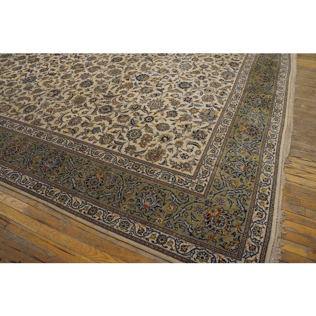 1940s 1940s Ivory Floral Antique Persian Formal Kashan Carpet 10' X 16' Knotted Pile Wool Rug For Sale - Image 5 of 12
