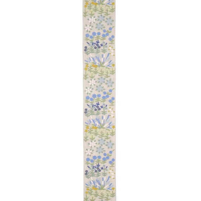 With a profusion of flowers, each rendered in a different embroidery technique, this optimistic tape is like a delightful...