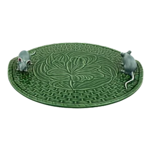 Bordallo Pinheiro Lily Cheese Tray with Mice, Green