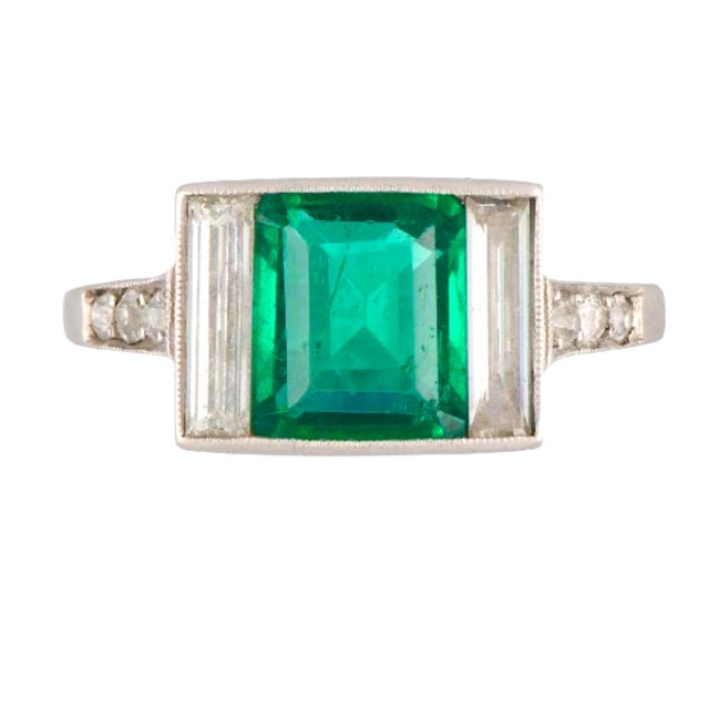 Art Deco 1.58 Carat No Oil Colombian Emerald & Diamond 3 Stone Platinum Ring For Sale - Image 14 of 15