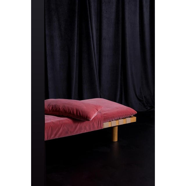 Pallet Daybed 4400G-SS in Dark Grey Velvet & Black Frame by Sebastian Herkner for Pulpo For Sale - Image 4 of 12
