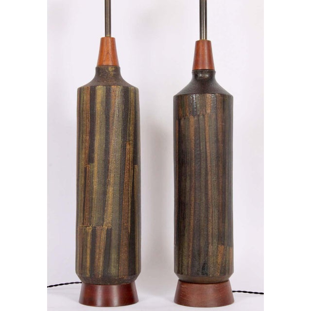 Pair Milano Moderna Aldo Londi by Bitossi for Raymor Art Pottery Table Lamps. Featuring a cylindrical bottle form, conical...