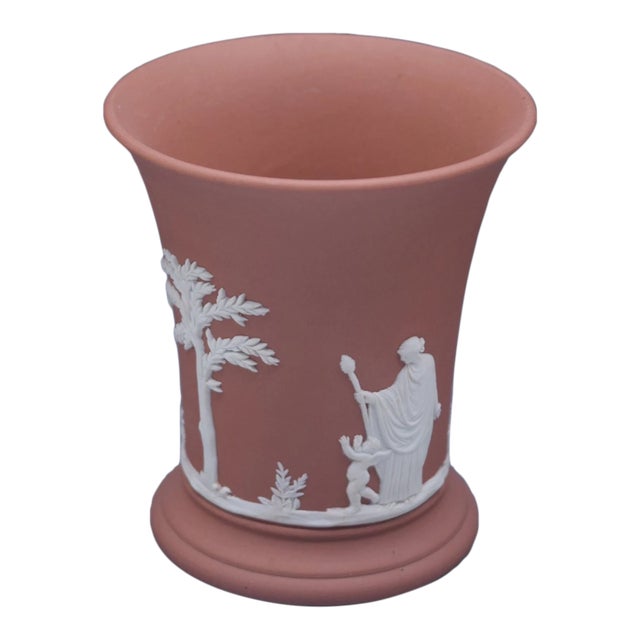 Wedgwood England Jasperware Terracotta Rust Olympus Cherubs Posy Vase For Sale