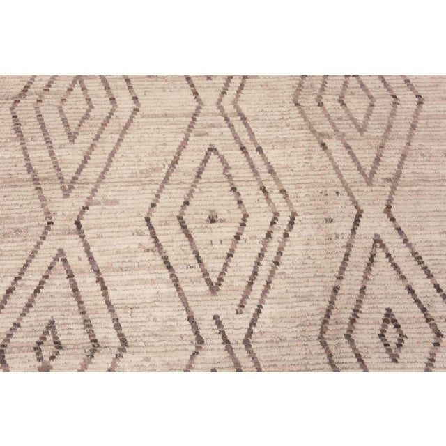 Early 21st Century Nazmiyal Collection Large Contemporary Moroccan Style Rug For Sale - Image 5 of 7