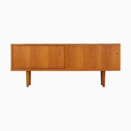 RY26 Sideboard by Hans J. Wegner for Ry Møbler For Sale - Image 14 of 14