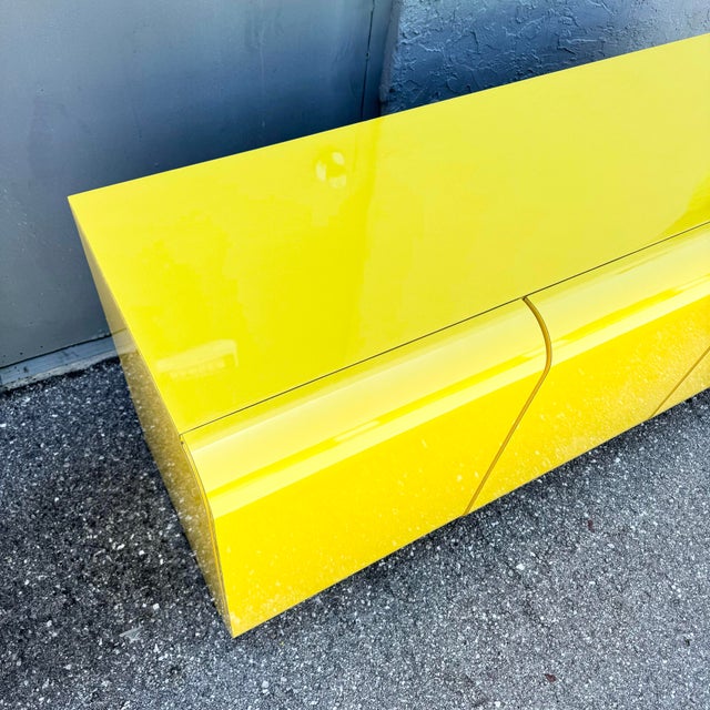 Postmodern Yellow Gloss Laminate Waterfall Dresser For Sale - Image 4 of 11