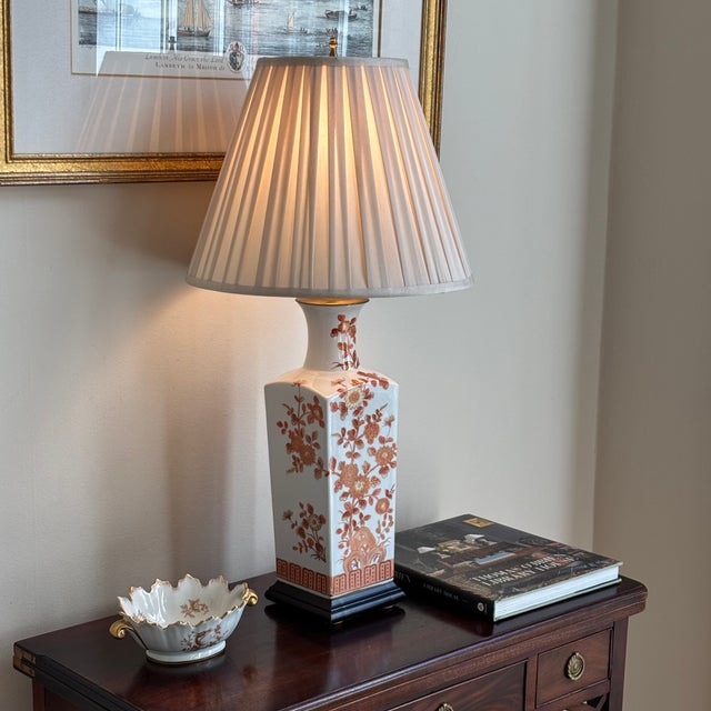 Mid-20th Century Hand Painted Chinoiserie Table Lamp For Sale - Image 16 of 18