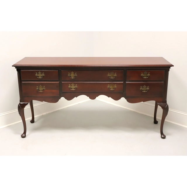 A Queen Anne style huntboard by high-quality furniture maker Hickory Chair, from their Historical James River Plantations...