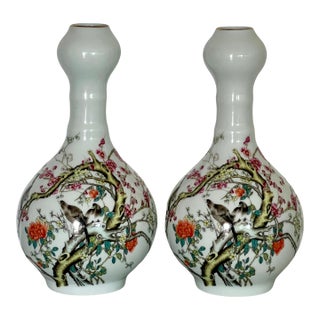 Famille Rose Chinese Fine White Porcelain Garlic Head Vases With Birds & Cherry Blossoms, a Pair For Sale