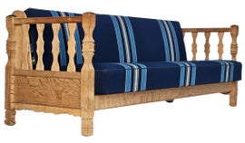 Example of Blue Mid-Century Modern Seating