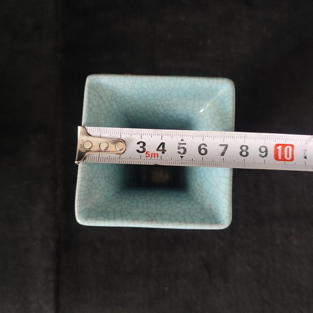 Chinese Ceramic Vase,Guan Ware Crackle Glaze Celadon Porcelain Square Huagu Vase For Sale - Image 10 of 10