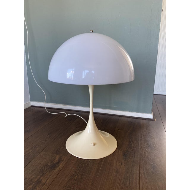 Modern Panthella Table Lamp by Verner Panton for Louis Poulsen, 1971 For Sale - Image 3 of 16