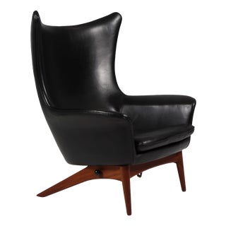 Model 207 Tilt Lounge Chair in Leather by H. W. Klein for Bramin, 1970s For Sale