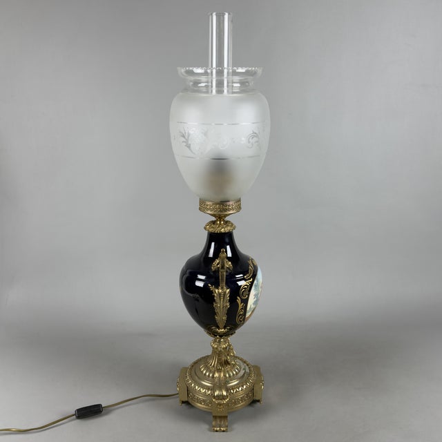 Antique French Table Lamp in Porcelain, Brass and Satin Glass For Sale - Image 3 of 15