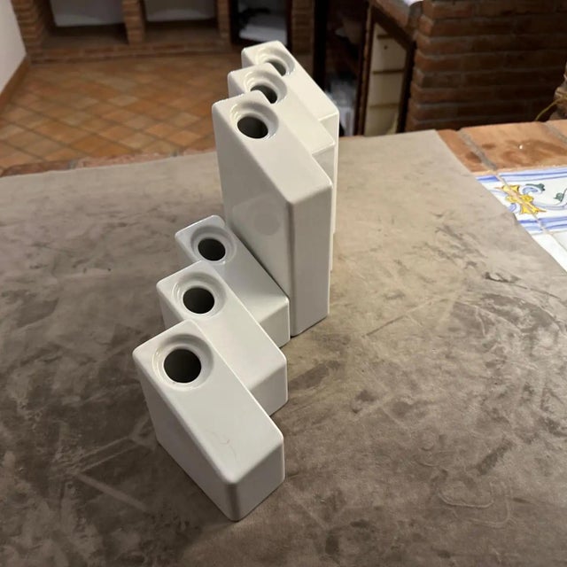 Two 1970s Modern White Ceramic Design Vases by Enzo Bicchioli for Il Picchio For Sale - Image 10 of 10