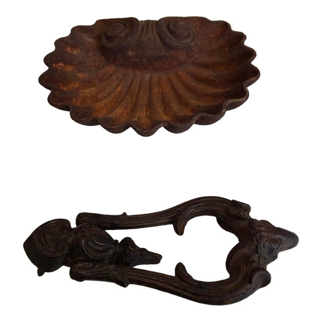 Victorian Cast Iron Knocker and Shell For Sale