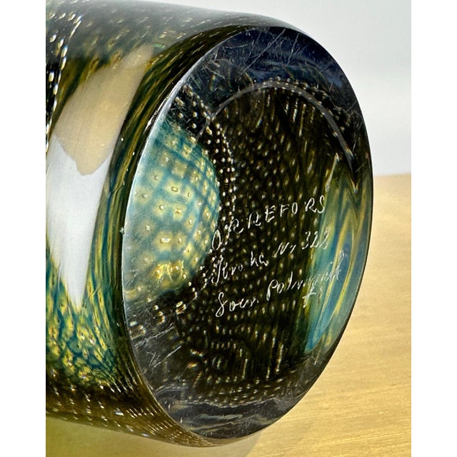Glass Kraka Vase by Sven Palmqvist for Orrefors, 1950s, in Very Good conditions. Designed 1950 to 1959 This piece has an...