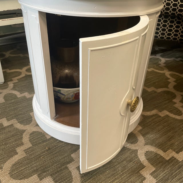 Vintage Drum End Table in Gloss White Finish For Sale - Image 6 of 7