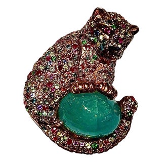 Bochic "Orient" Multi Sapphire & Green Calcite Brooch or Pendent Set In 18K Gold For Sale
