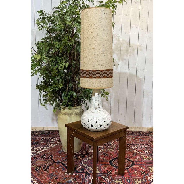White Ceramic Lamp with Lampshade, 1970s For Sale - Image 17 of 17